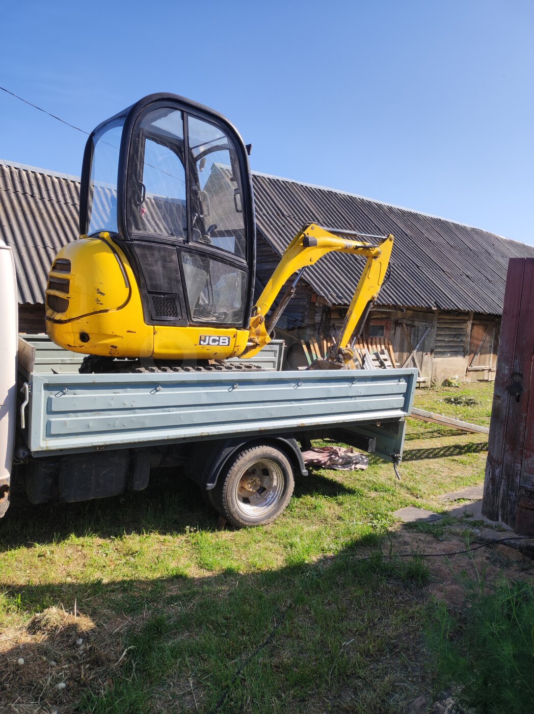 Купить мини-экскаватор JCB 8014, 2006 г. за 14500 usd