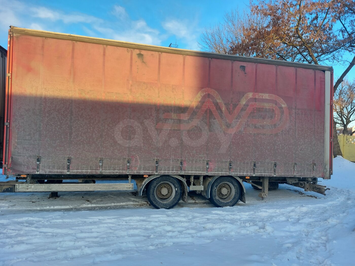 Купить прицеп грузовой с тентом Самро, 2004 в в Бресте. Продать или купить  прицеп в Беларуси. Объявления о продаже прицепов и полуприцепов в Беларуси.