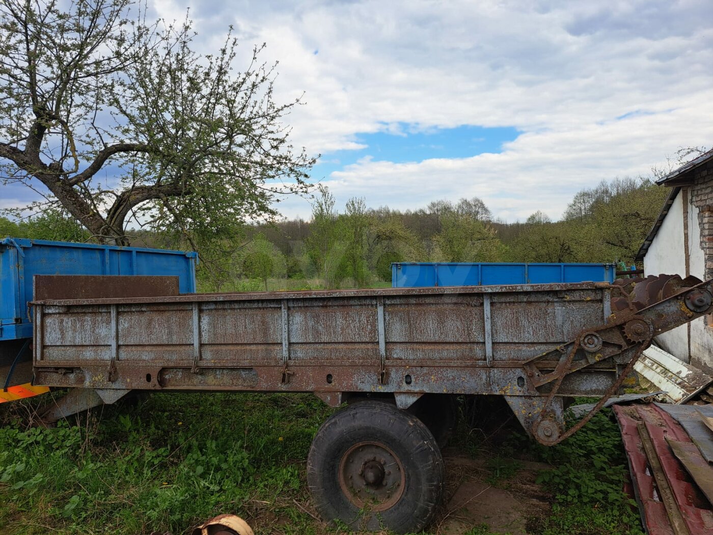 Купить разбрасыватель удобрений Разбрасыватель, 2000 в Гродно. Продать или  купить разбрасыватель удобрений в Беларуси. Объявления о продаже  сельхозтехники в Беларуси.