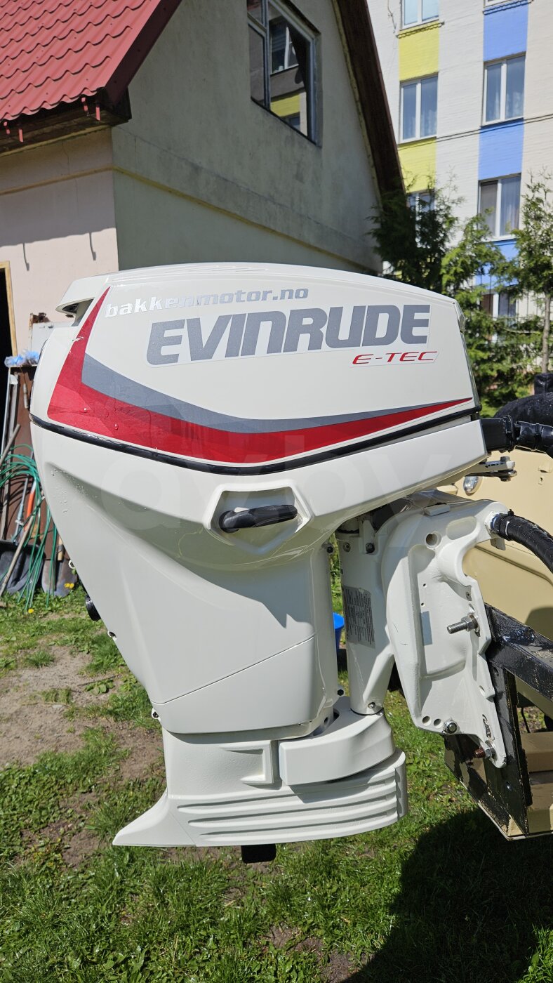 Купить лодочный мотор Evinrude в в Мозыре. Объявление о продаже лодочного  мотора. Автомалиновка - сайт частных объявлений.