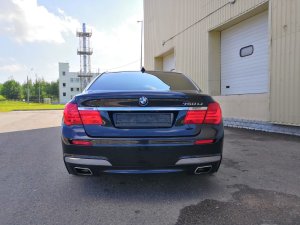 BMW 7 серия F02 (Long), 2011 г.