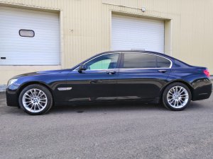 BMW 7 серия F02 (Long), 2011 г.