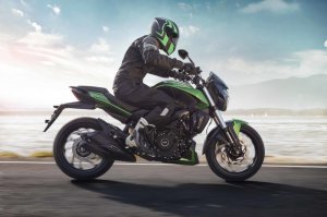 BAJAJ Dominar 400 UG Green, 2021 г.