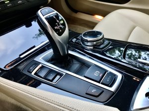 BMW 5 серия F10, F11 · Рестайлинг, 2013 г.