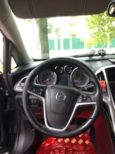Opel Astra J, 2011 г.