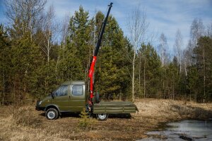 Кран-манипулятор Fassi M 30А на бортовом автомобиле ГАЗЕЛЬ ГАЗ (4×2)